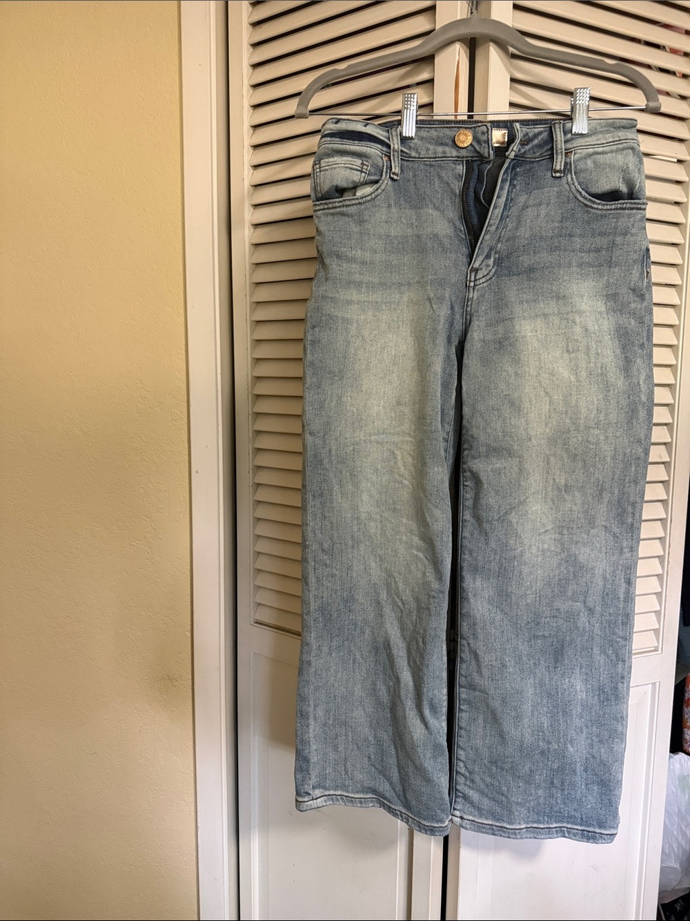 Kut from the Kloth Light Blue Wide-Leg Jeans